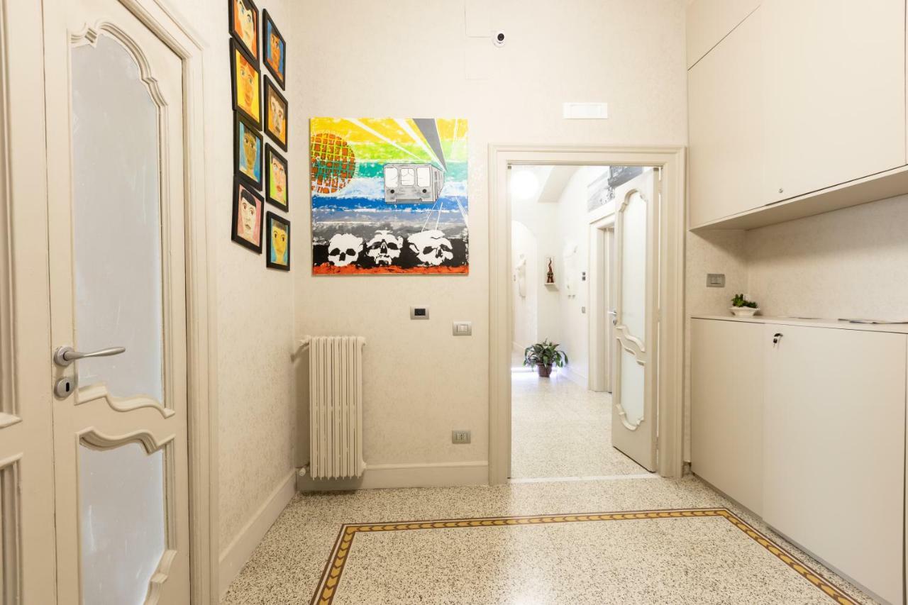 Art & B.e.d.s. Guest house 2*